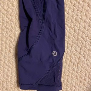 Lululemon purple crop leggings